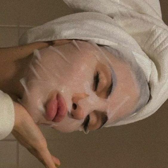 Garotas apoiam garotas🍓✨🎀